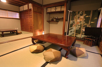 Our Turn Machiya Inn Киото Экстерьер фото